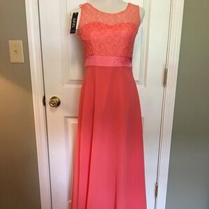 IEFIEL NWT formal maxi dress Sz 14. Lace upper, lined sheer skirt, ribbon tie.